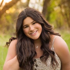 Meet your Posher, Elizabeth